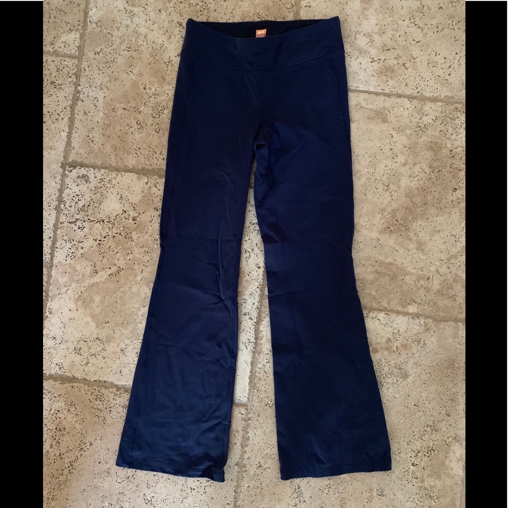 Lucy yoga pants